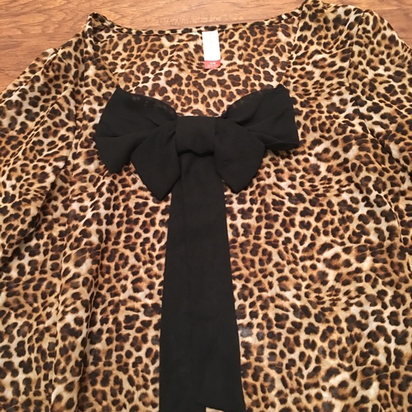 Leopard blouse - Picture 2 of 3